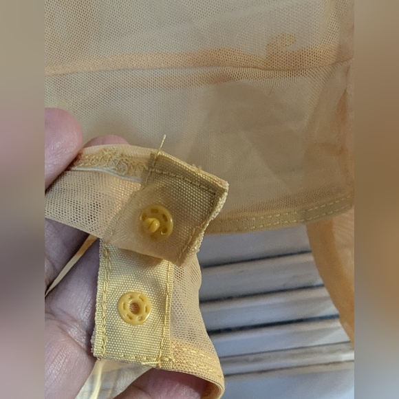 Windsor Mustard Yellow Sheer Lace Bodysuit size Small - Picture 11 of 12